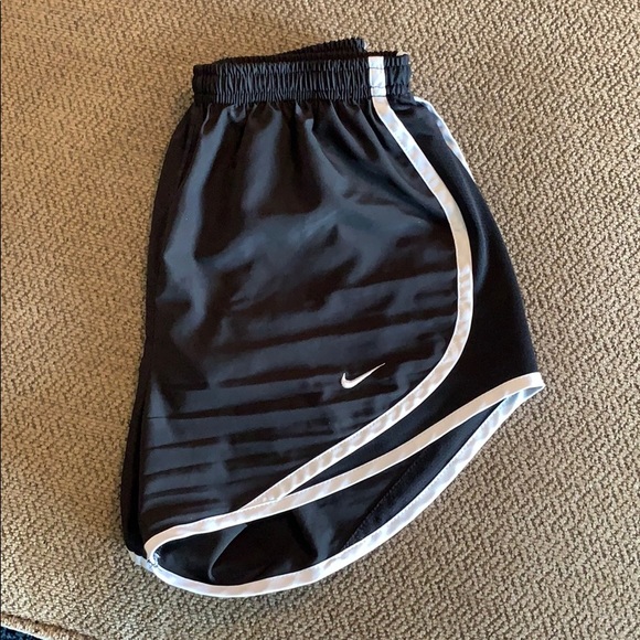 Nike Pants - Nike wind shorts